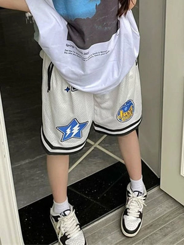 Emmiol Logo Mesh Baggy Basketball Shorts - Image 4