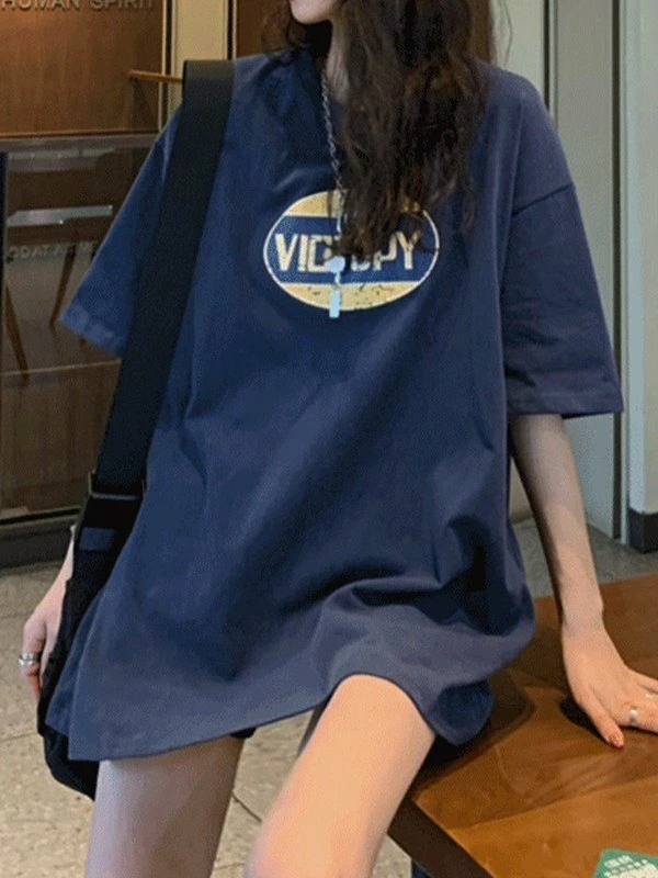 Emmiol Vintage Logo Graphic Short Sleeve Tee - Image 2