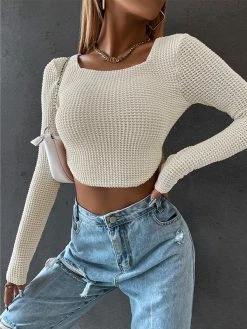 Emmiol Curvy Hem Long Sleeve Knit Crop Top